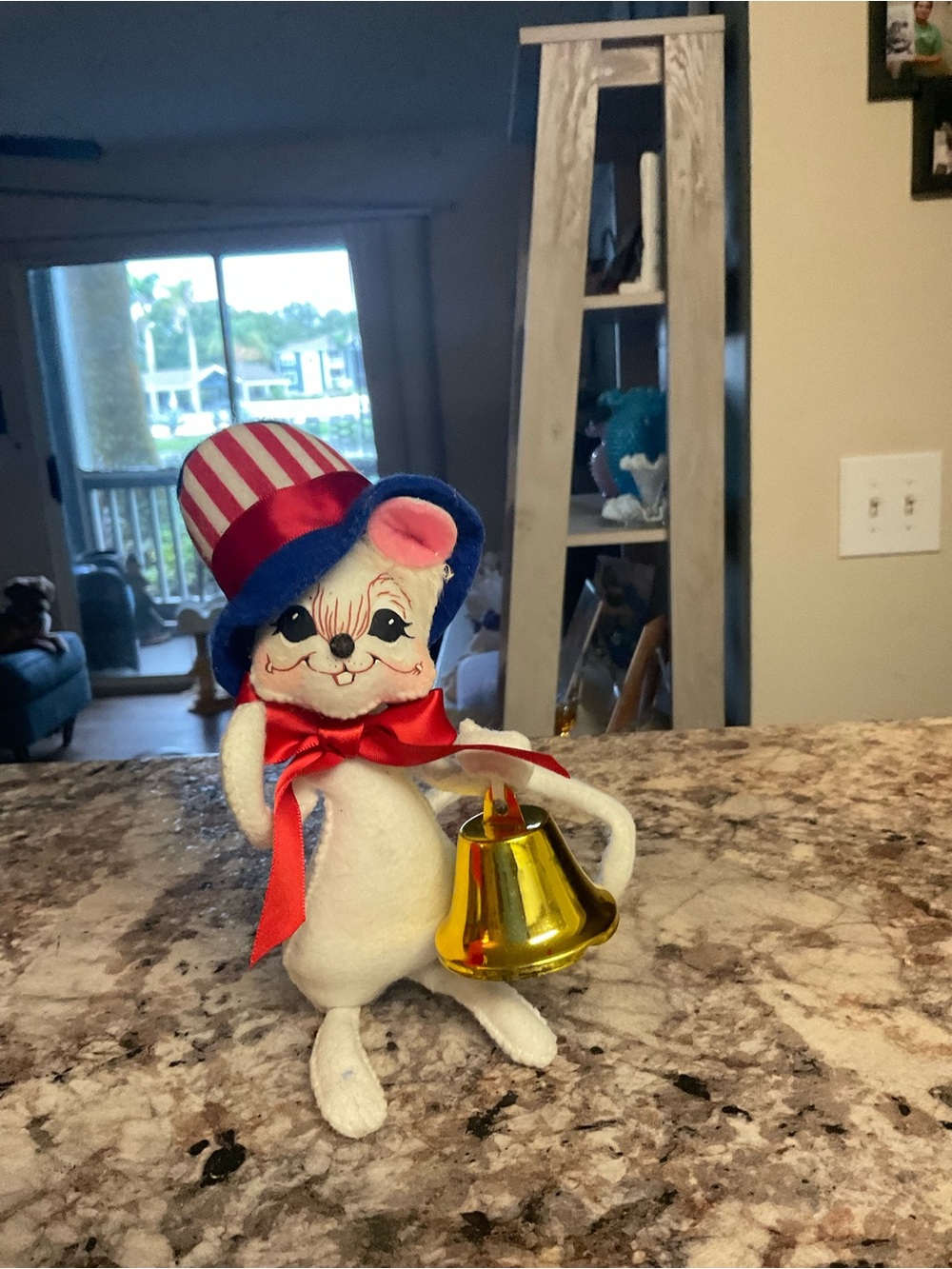 Annalee White Mouse with Red Hat and Gold Bell 7”